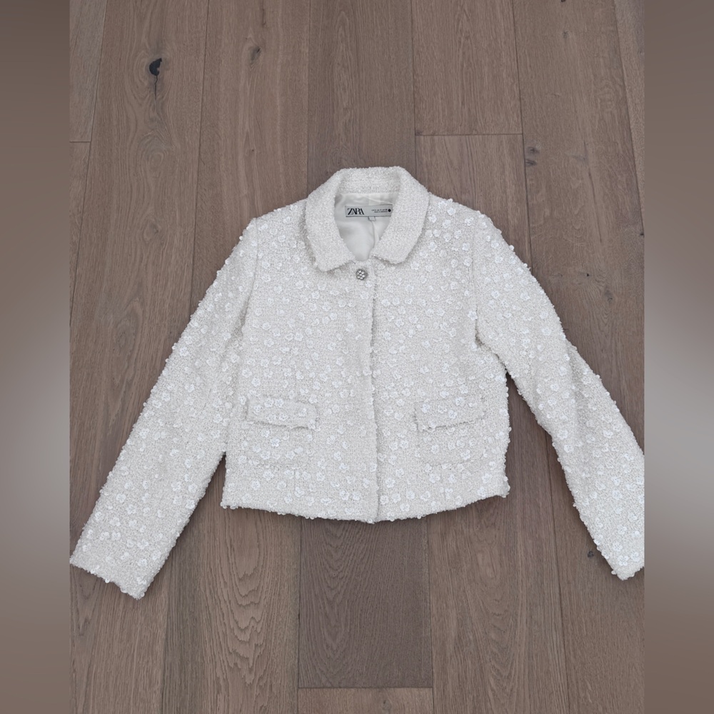 Zara White Tweed with Floral sequins  Jacket size S